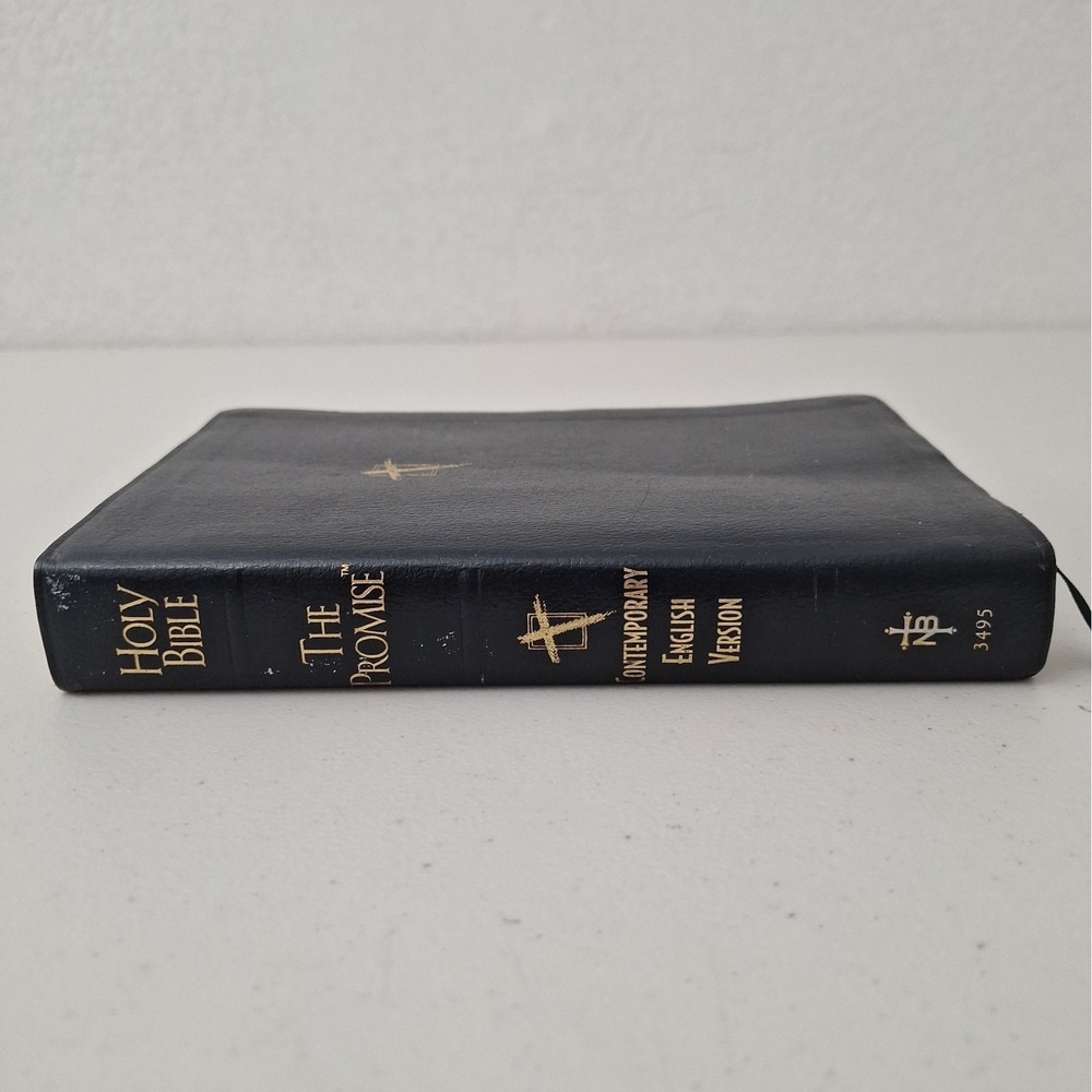 Holy Bible, The Promise Contemporary English Version 1995 Black Leather 1st Ed.